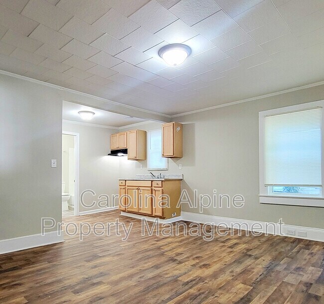 Building Photo - 1029 Caldwell St