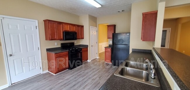 Building Photo - 700 Sweet Spice Way