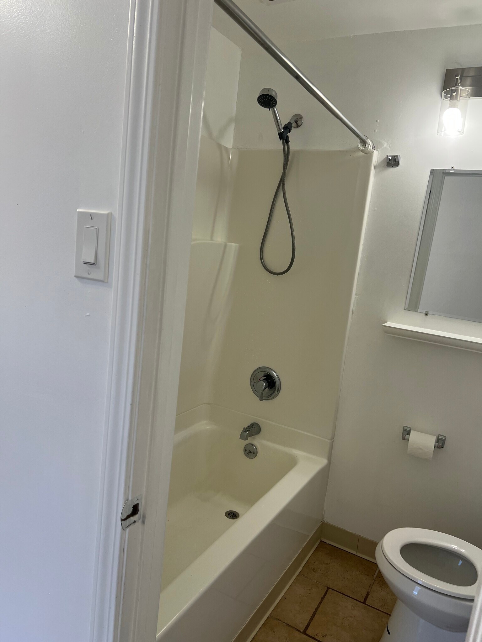 Building Photo - 430 Avenue E