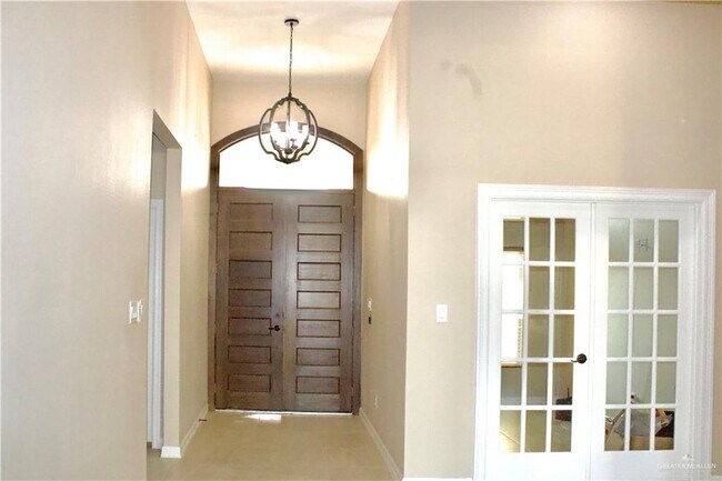 Building Photo - 3516 S Climax Dr