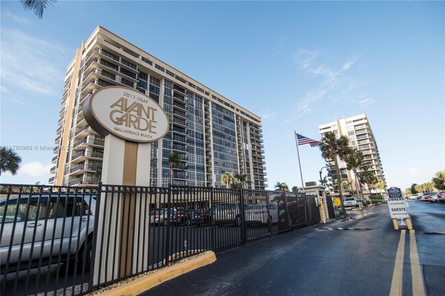 Building Photo - 2017 S Ocean Dr