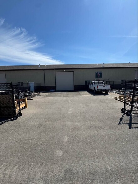 Building Photo - 3210 Canyon Ferry Rd
