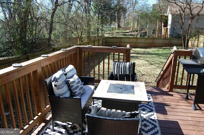 Building Photo - 1961 Browns Mill Rd SE