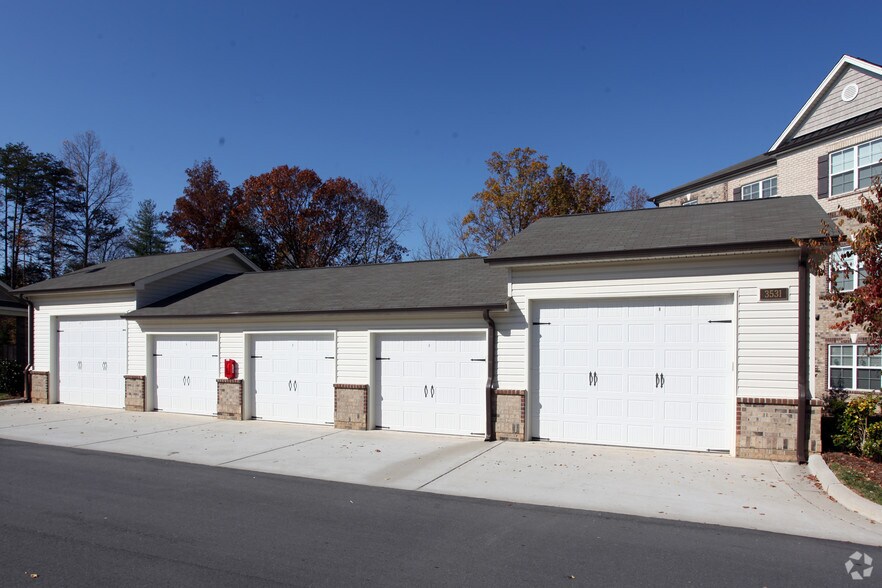 Wallburg Landing 4825 Wallburg Landing St WinstonSalem NC 27107