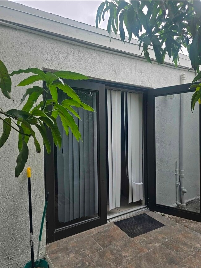 Building Photo - 785 NW 177th Terrace