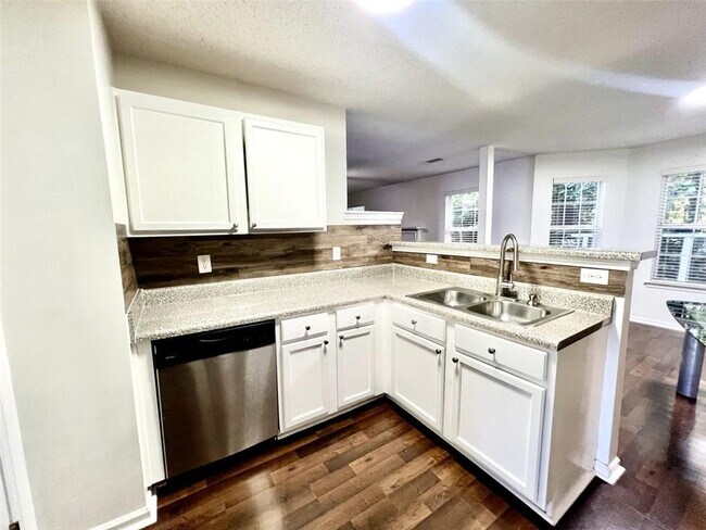 Building Photo - 3104 Mineral Ridge Ln