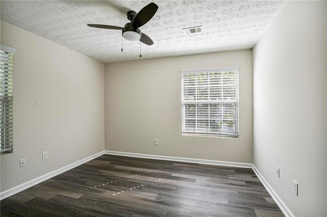 Building Photo - 1371 Keys Crossing Dr NE