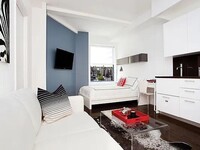 Building Photo - 212 W 91st St