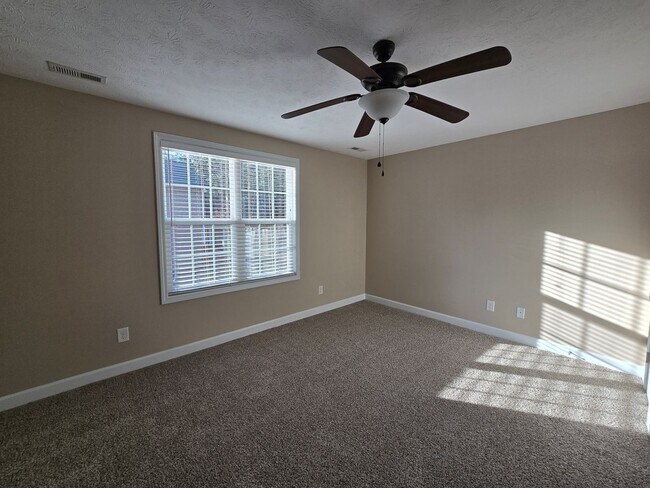 Building Photo - 237 Gertie~ Mitchells Landing  ~ 1 MONTH FREE~