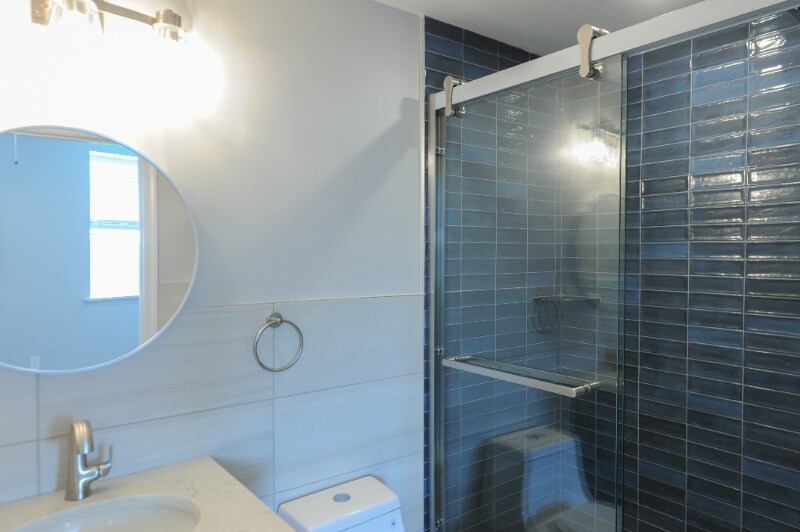 Building Photo - 719 Carpenter St