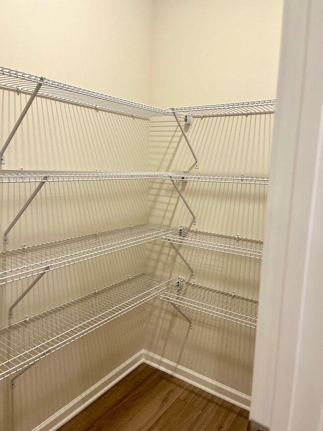 Building Photo - Newer Construction Home!