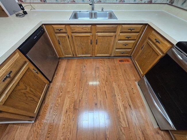 Building Photo - 8610 Haw River Rd