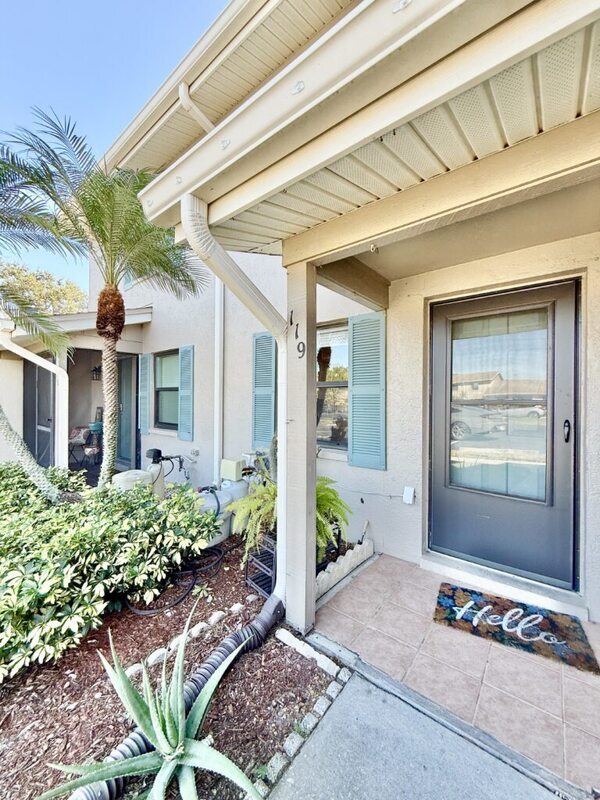 Building Photo - 2131 Ridge Rd