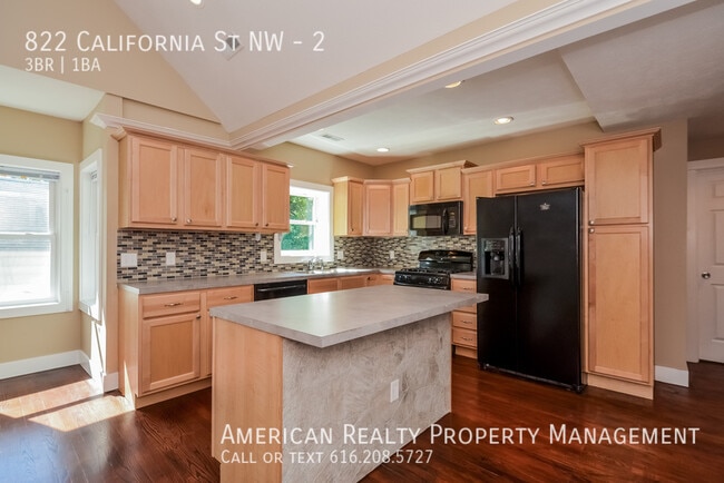 Building Photo - 822 California St NW