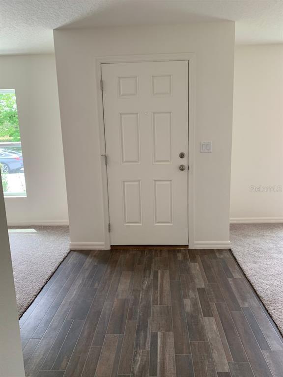 Building Photo - 5 Powder Ln