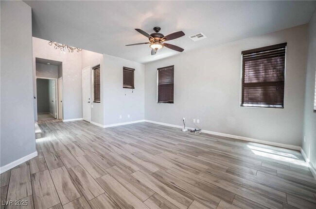 Building Photo - 5994 Attavilla Dr