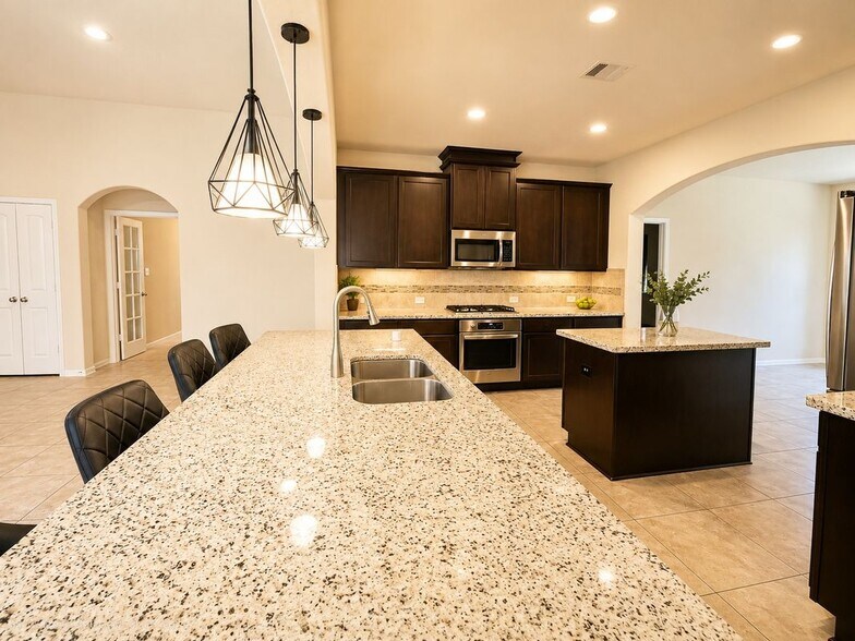 Building Photo - 23311 Verita Ct