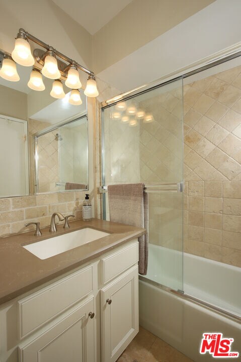 Building Photo - 1000 S Westgate Ave