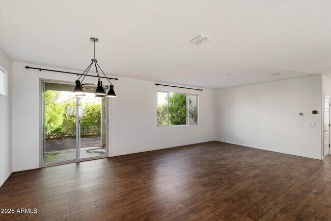 Building Photo - 5152 E Desert Forest Trail