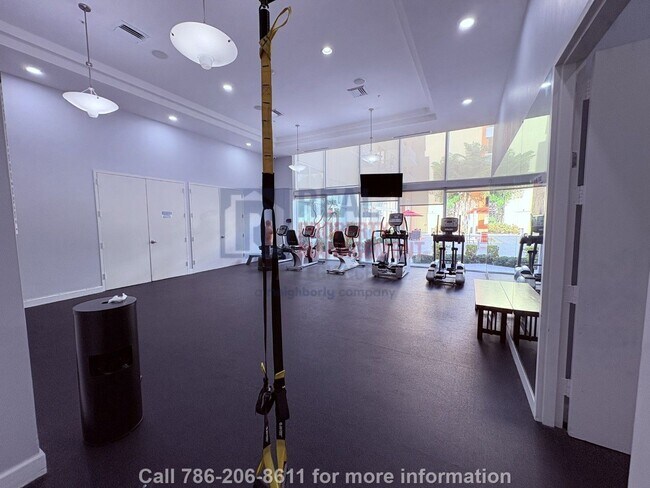 Building Photo - Modern 2BR/2BA Condo in Aventura – Furnish...