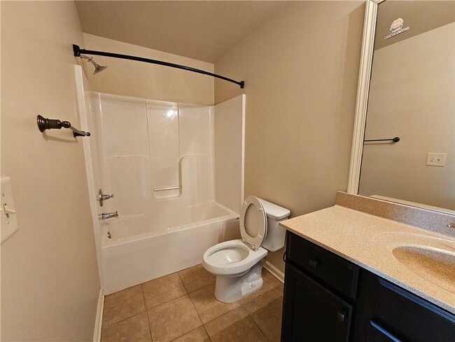 Building Photo - 6185 Crested Moss Dr