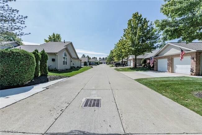 Building Photo - 1151 N Jefferson St