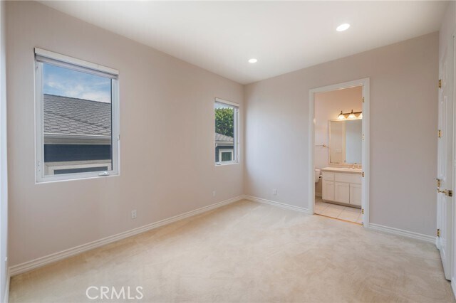 Building Photo - 1300 Elm Ave