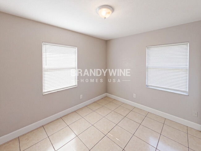 Building Photo - 7717 Downing Cir