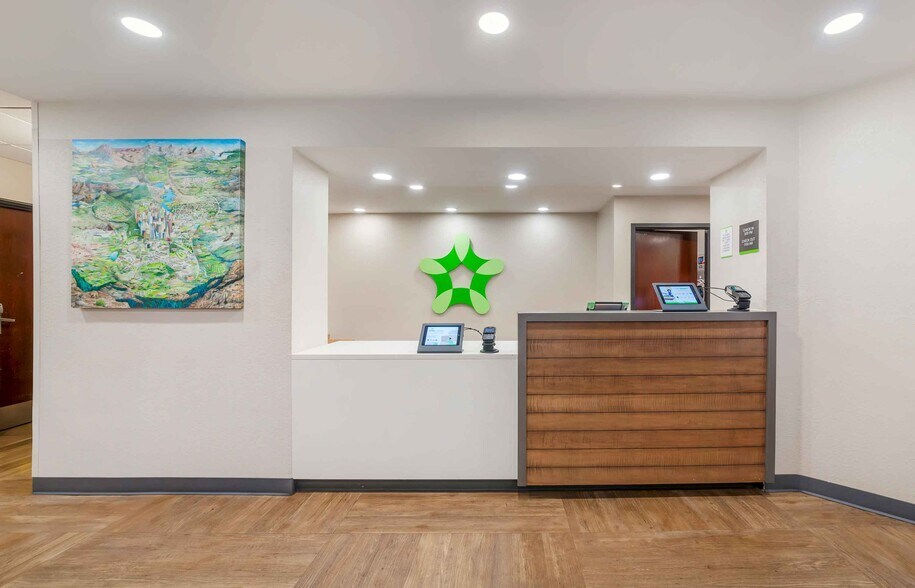 Building Photo - Furnished Studio-Ft. Lauderdale - Cruise Port - Airport