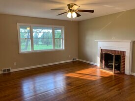 Building Photo - 2900 Newtown Pike