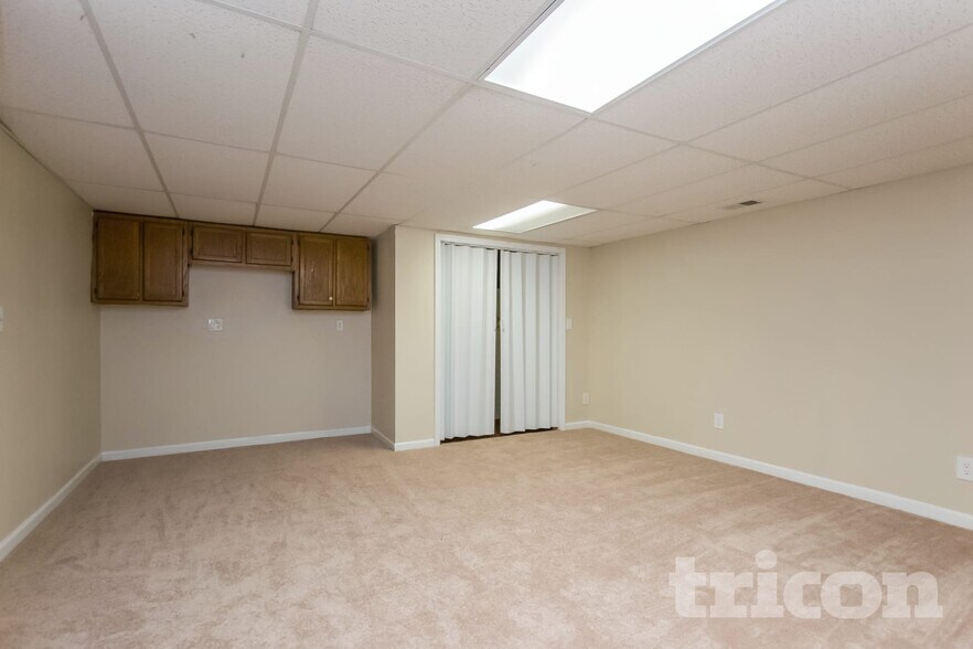 Building Photo - 43 Breckenridge Ct