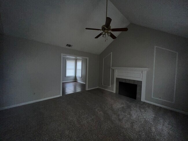 Building Photo - 2607 Parkview Memphis, TN 38128