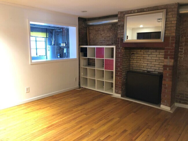 Building Photo - 55 Van Reipen Ave