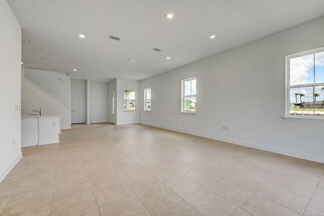 Building Photo - 357 Rum Runner Wy