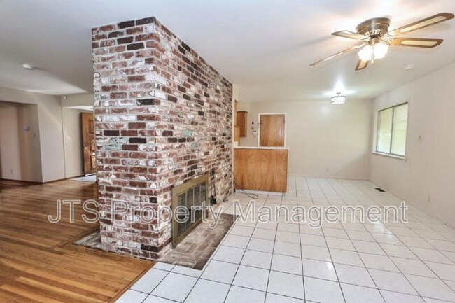 Building Photo - 1200 Gary Way