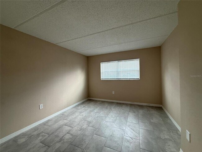 Building Photo - 11700 Park Blvd