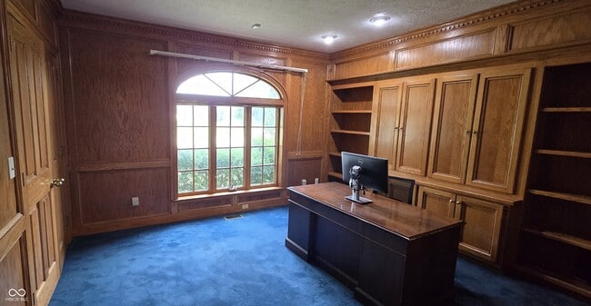 Building Photo - 9628 Summerlakes Dr