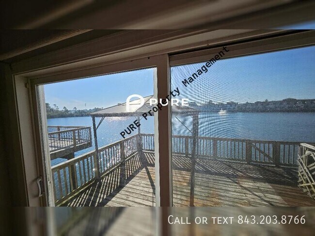 Building Photo - 3 bedroom N. CHS LAKE VIEW AVAILABLE NOW!!!