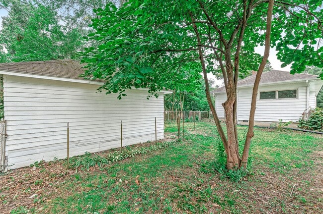 Building Photo - 1226 O Brien St