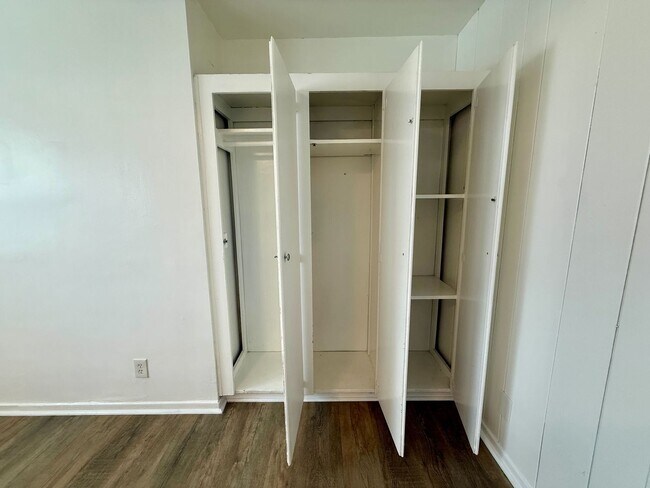 Building Photo - 11515 Bradson Pl