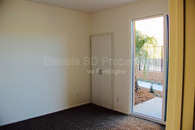 Building Photo - 2868 C St