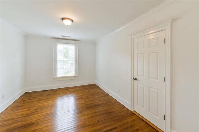 Building Photo - 331 North Ave