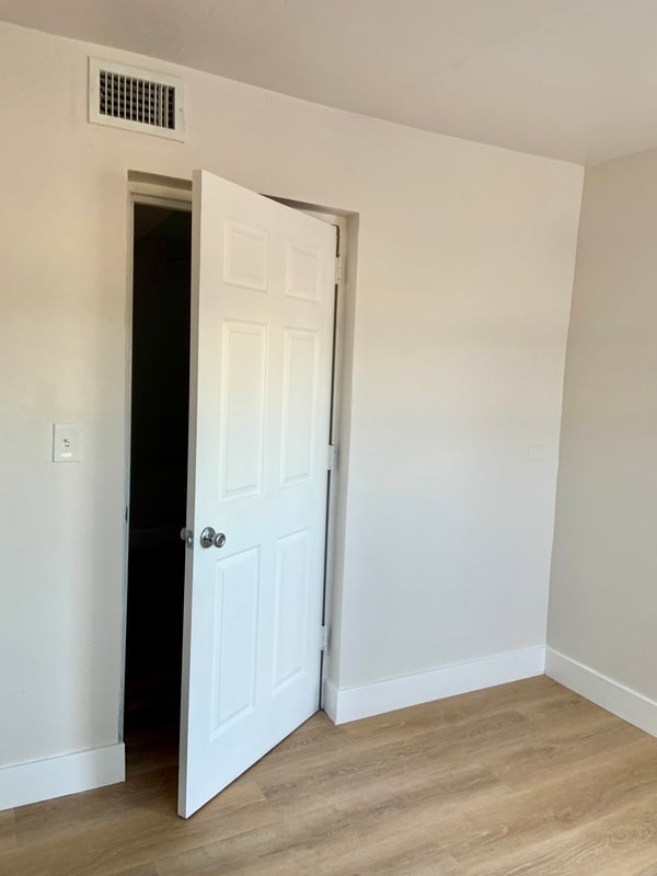 Building Photo - 485 NW 25th Ct