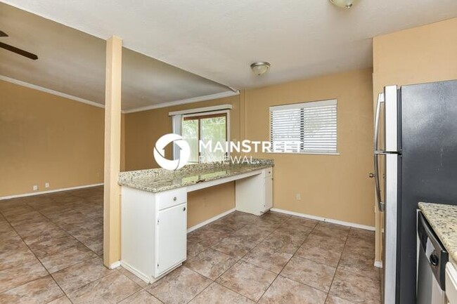 Building Photo - 4029 Blue Flag Ln