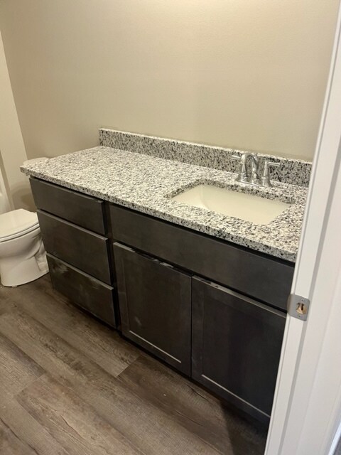 standard bathroom - 851 West St
