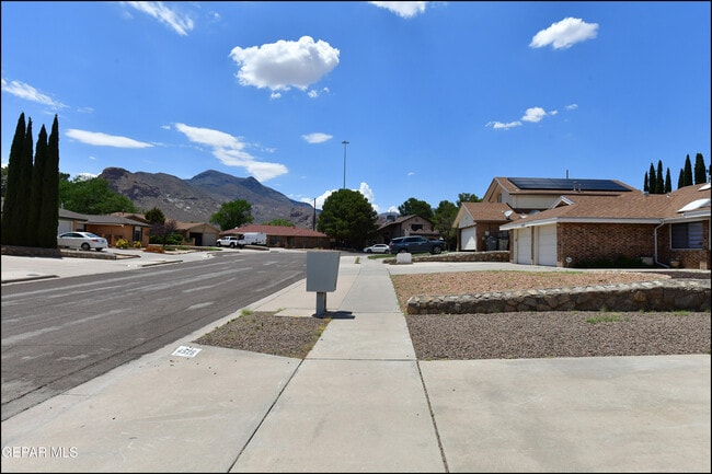 Building Photo - 4526 Monahans Dr