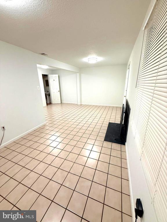 Building Photo - 5726 Edgewater Oak Ct