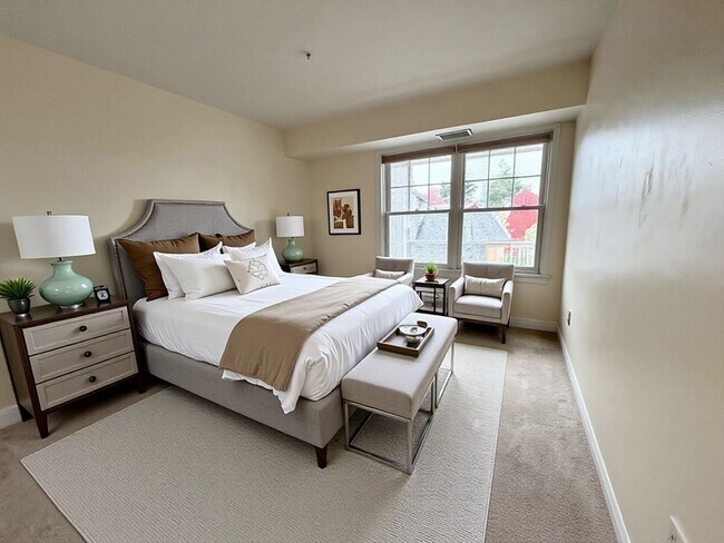 Building Photo - 121 Centre St