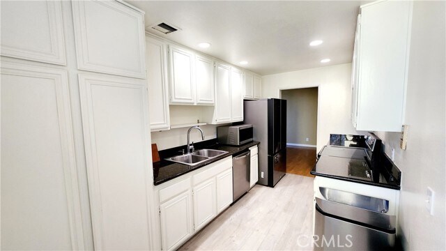 Building Photo - 4080 Via Marisol