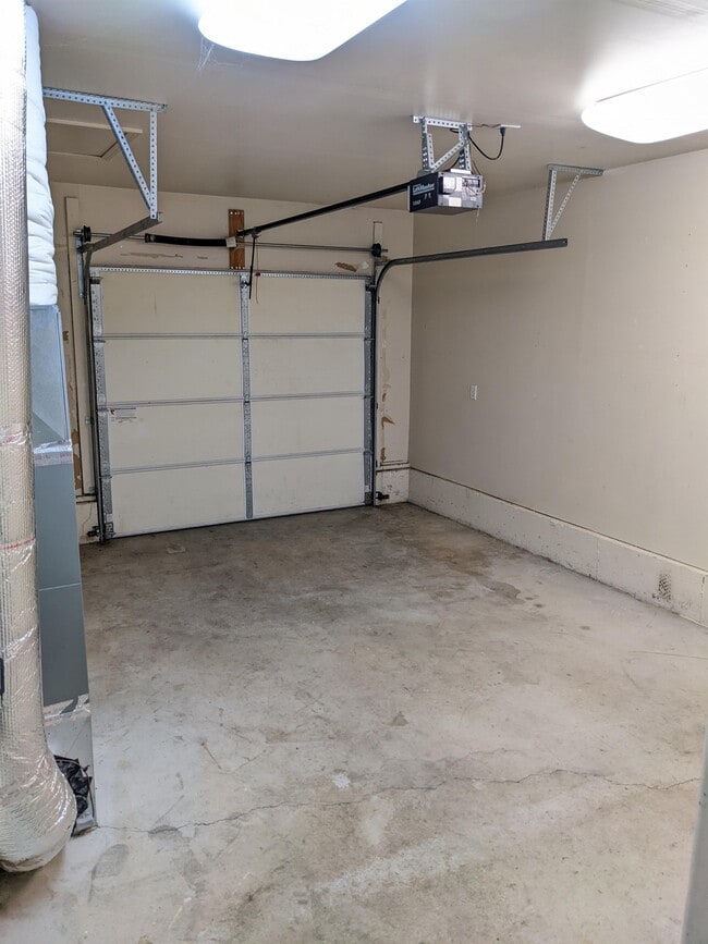 Building Photo - 1073 Havenwood Dr